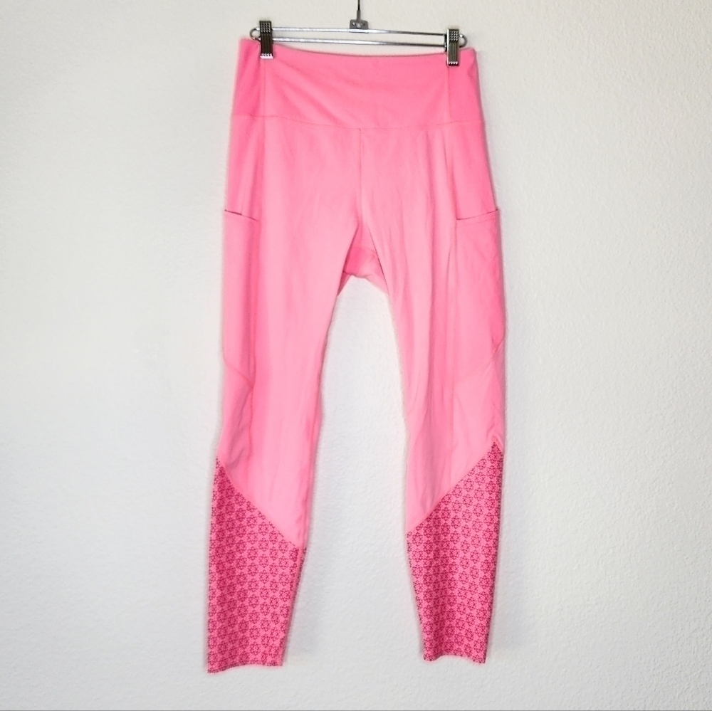 ZYIA Active Barbie Pink Flower Power Crop Leggings 6-8